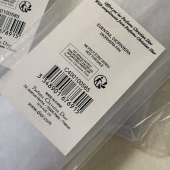 Christian Dior DIORIVIERA Vip
Gift Folding Hand Fan Black
Navy Sensu - Picture 2 of 7